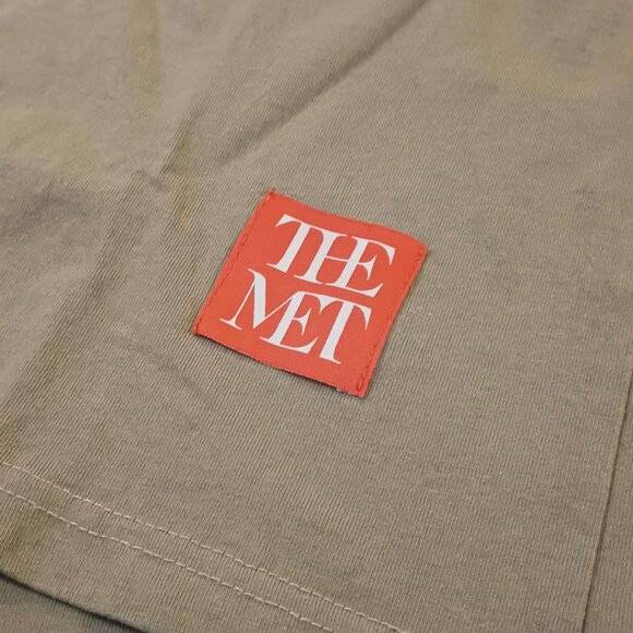 🟤The Met Museum of Art T-Shirt - Picture 2 of 9